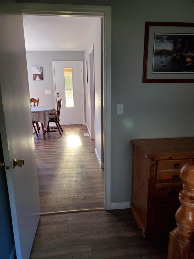 Holiday home Michaels Bay Getaway On Manitoulin Island *