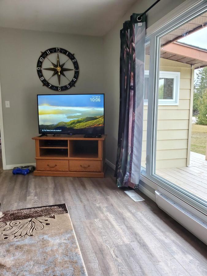Michaels Bay Getaway On Manitoulin Island * South Baymouth